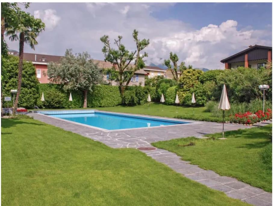 Ascona: Residenza Sabrina,App 2.5 Locali E Piscina Apartment Luaran gambar