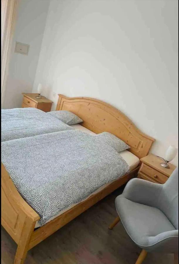 Ascona: Residenza Sabrina,App 2.5 Locali E Piscina Apartment Luaran gambar